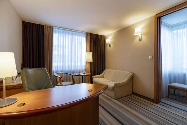 Отель Mercure Warszawa Centrum Варшава-15